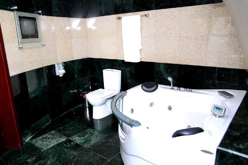 Hotel Sachveno ティビリシ エクステリア 写真