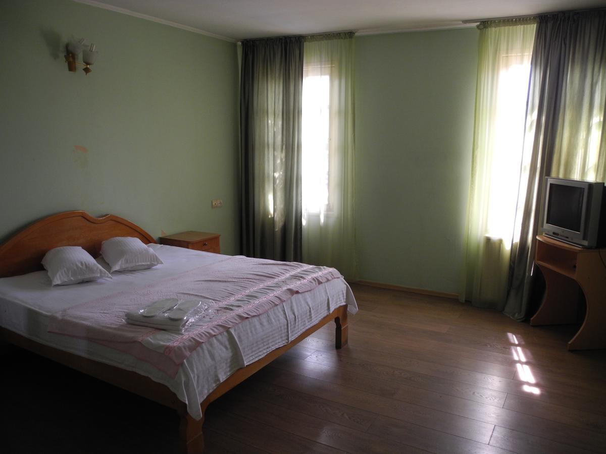 Hotel Sachveno ティビリシ エクステリア 写真